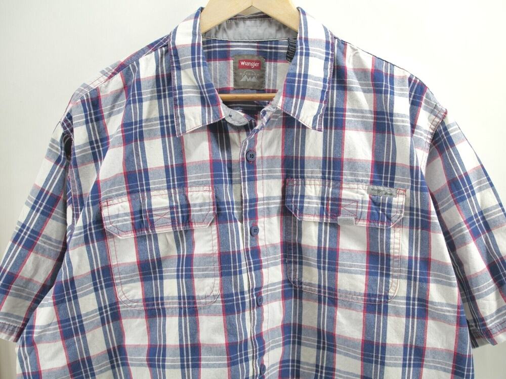 WRANGLER Classic Plaid Solid Short Sleeve Button-Down Shirt Men's Size 2XL